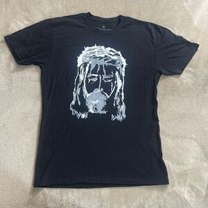 Men’s Short sleeve tee. Size Large.